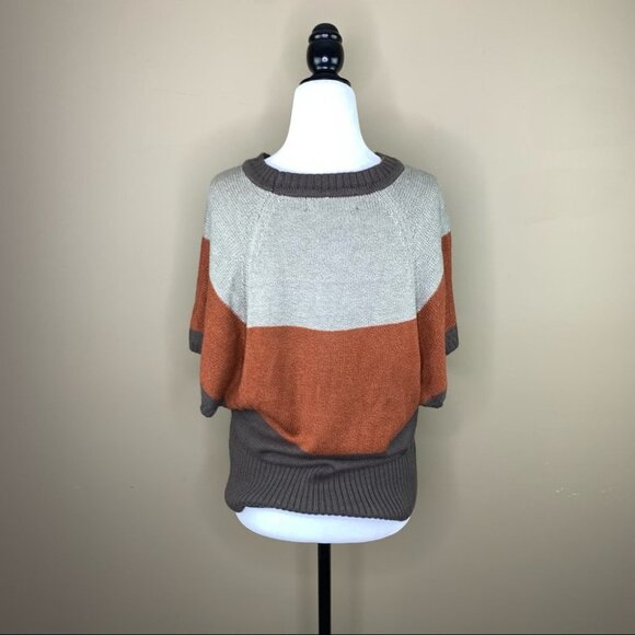Lavena Colourblock Short Sleeve Sweater Small - Picture 2 of 9